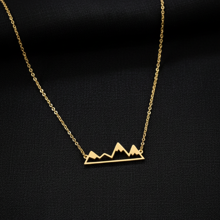 Koryfés Gold Necklace