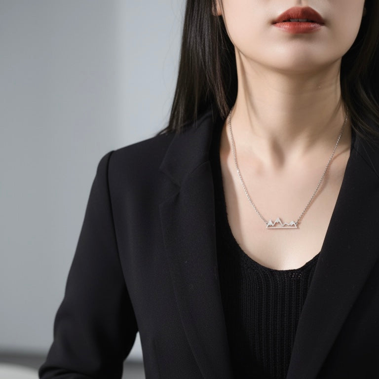 Koryfés Silver Necklace