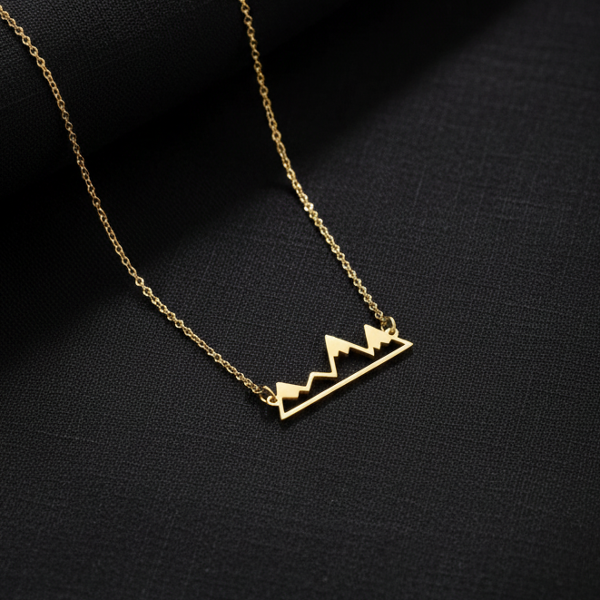 Koryfés Gold Necklace