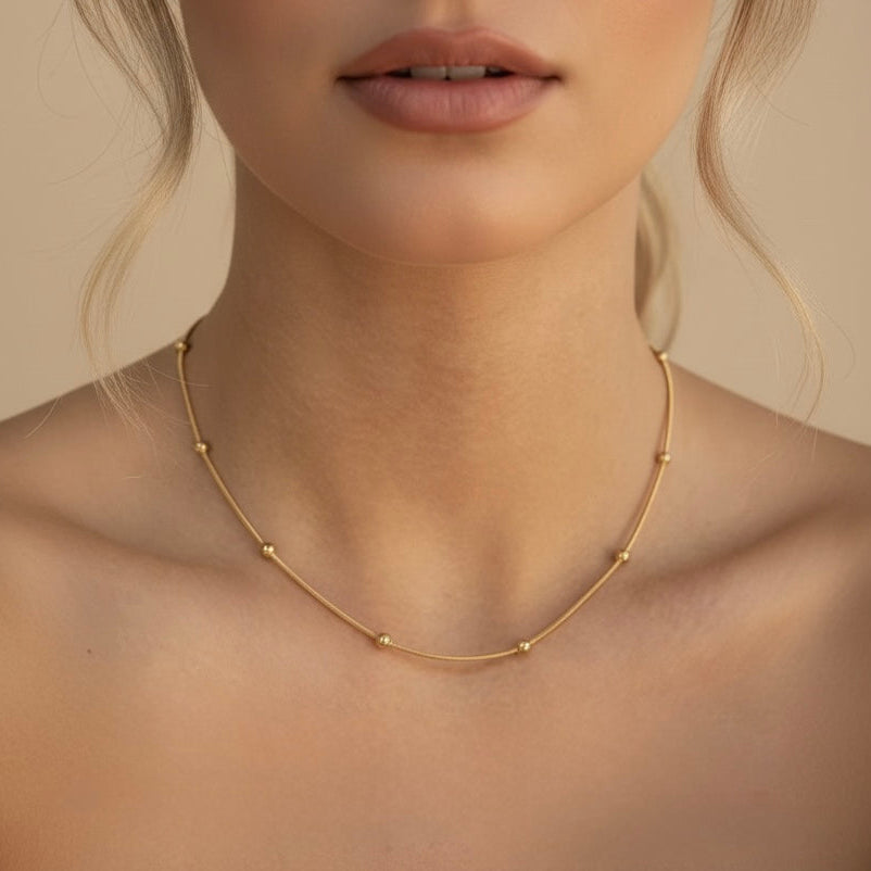 Elli Necklace