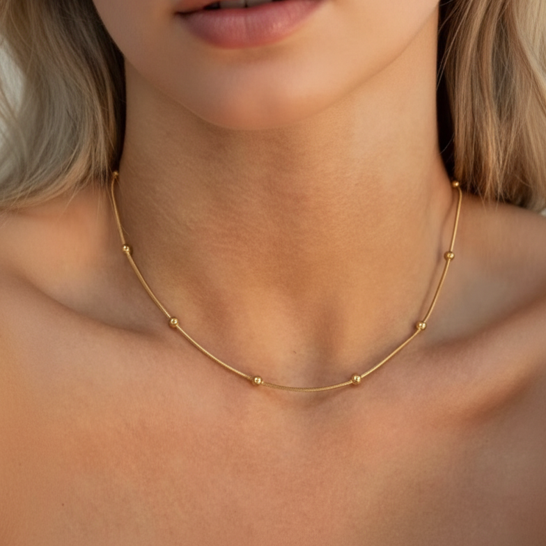 Elli Necklace